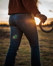 Load image into Gallery viewer, CC Signature Hybrid Jean