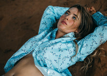 Load image into Gallery viewer, House of Cheri Spring Flowers Relaxed Fitted Shirt