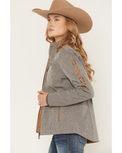 Load image into Gallery viewer, CINCH WOMEN'S BONDED CONCEALED CARRY SOFTSHELL JACKET MAJ9856004