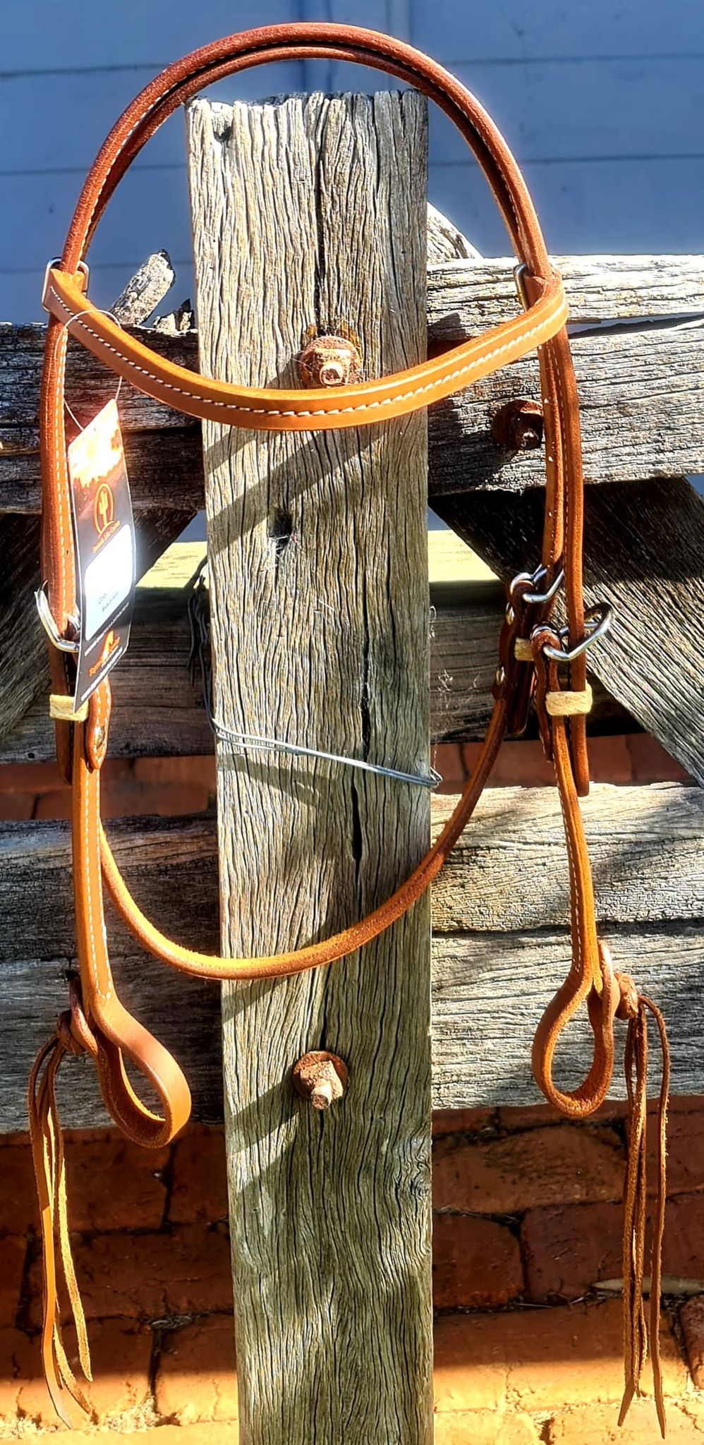 HS-2613 Browband headstall Rawhide Keepers and Pineapple Ends