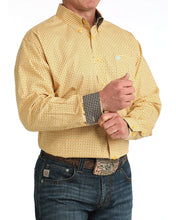 Load image into Gallery viewer, Cinch Men’s Shirt Stretch ‘Classic Fit’ Print Gold MTW1106068 GLD
