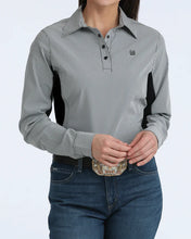 Load image into Gallery viewer, Women’s Arenaflex® Hybrid Shirt BLK - MSW7916002