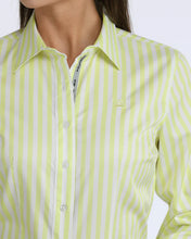 Load image into Gallery viewer, Women’s TENCEL™ Arena Fit Button-Down Western Shirt - MSW9165087